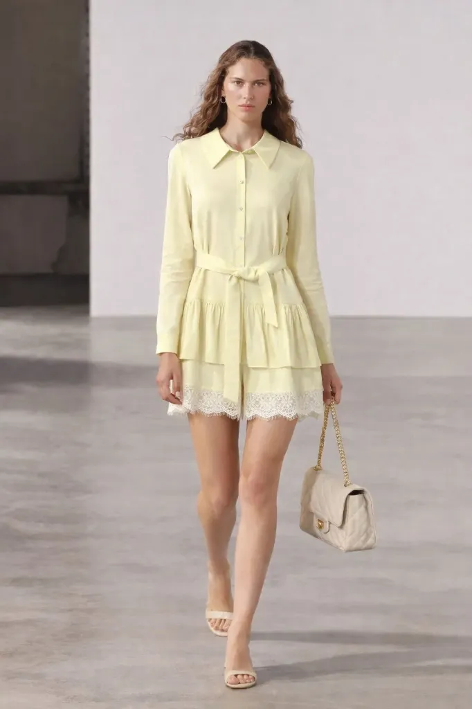 Dress Short -Yellow Collar (M)