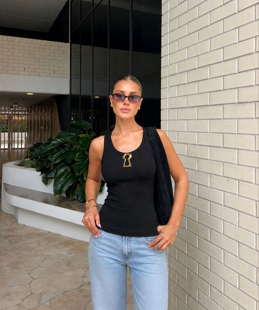 Black Ribbed Sleeveless Gold Chain Tank Top (S)